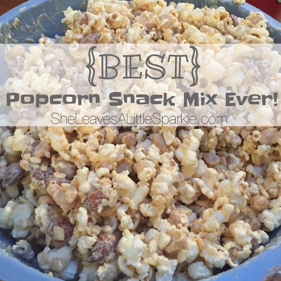 Sweet Popcorn Snack Mix