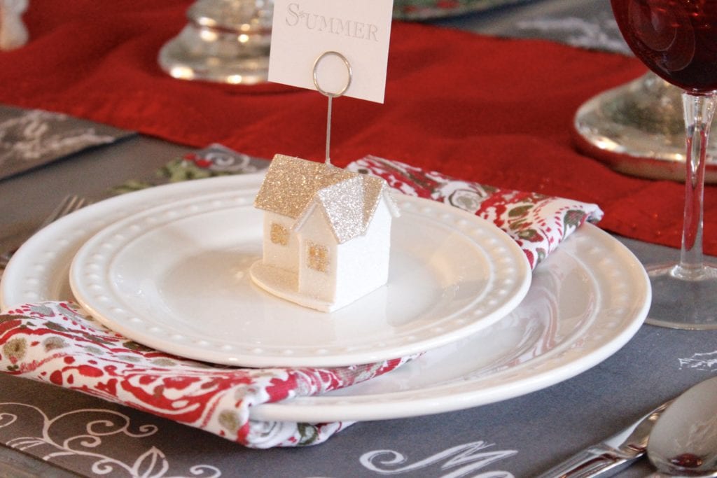 seven gorgeous christmas tablescape ideas