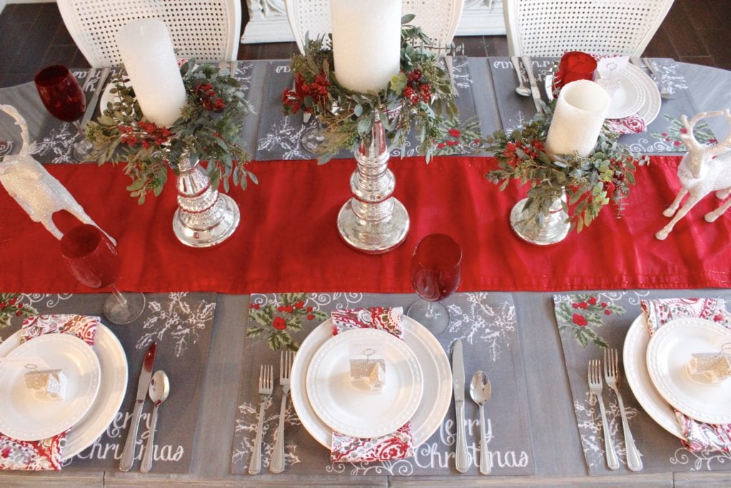Seven Gorgeous Christmas Tablescape Ideas