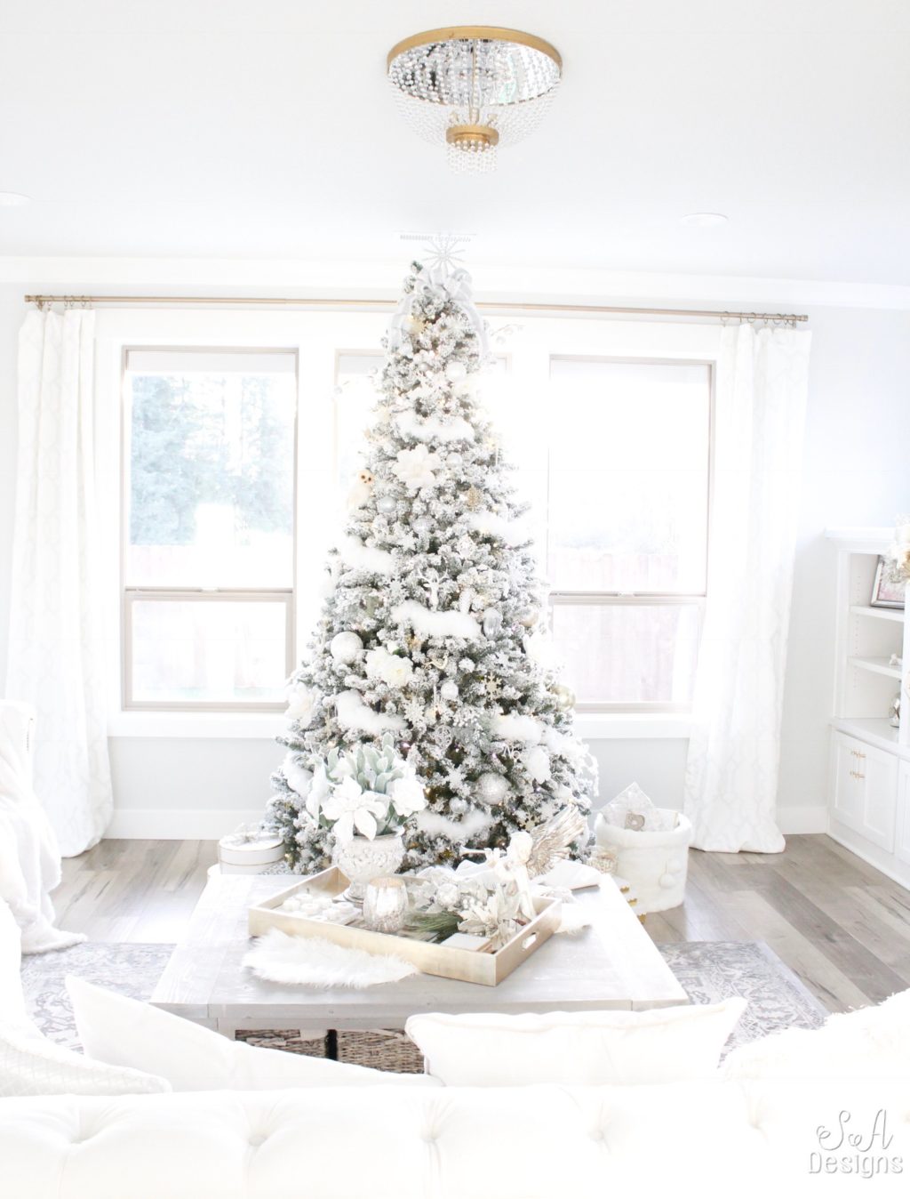 Winter Wonderland Flocked Christmas Tree & Mantel - Summer Adams
