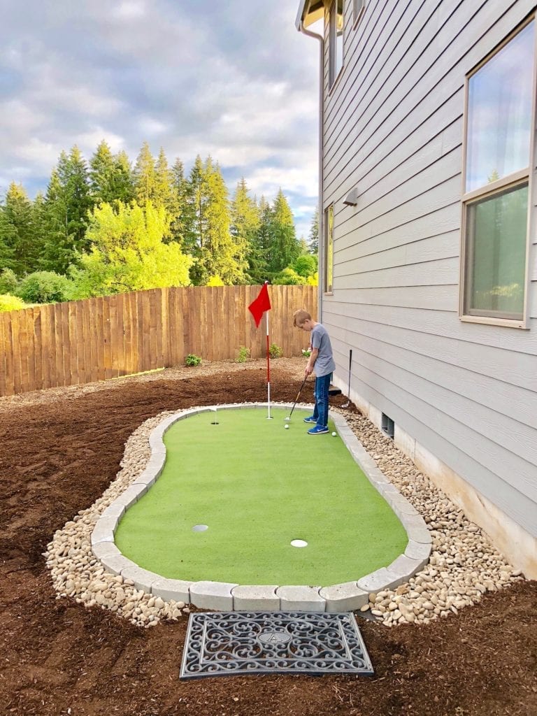 diy putting green, pacific northwest living gardening landscape