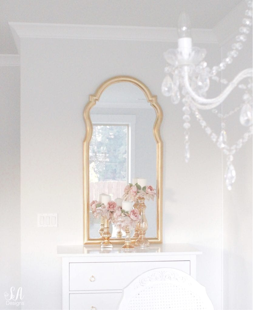 gold arch mirror, white and gold interiors, white and gold decor, glam style decor, bright white homes interiors, dining room buffet and mirror, gold brass mirror