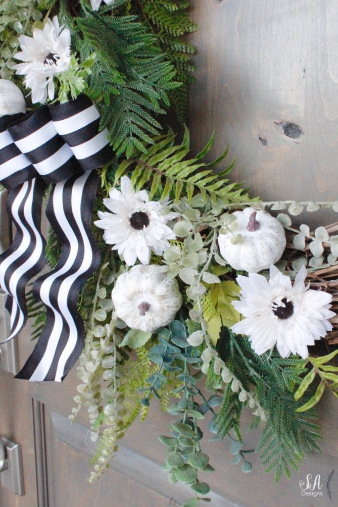 mini white pumpkins, diy pumpkin wreath, diy fall wreath, fall pumpkin wreath, fall wreath, white coastal nantucket planters, cape cod planters, white nantucket planters, front door ferns shade plants, white pumpkins, fall front porch, craftsman style home