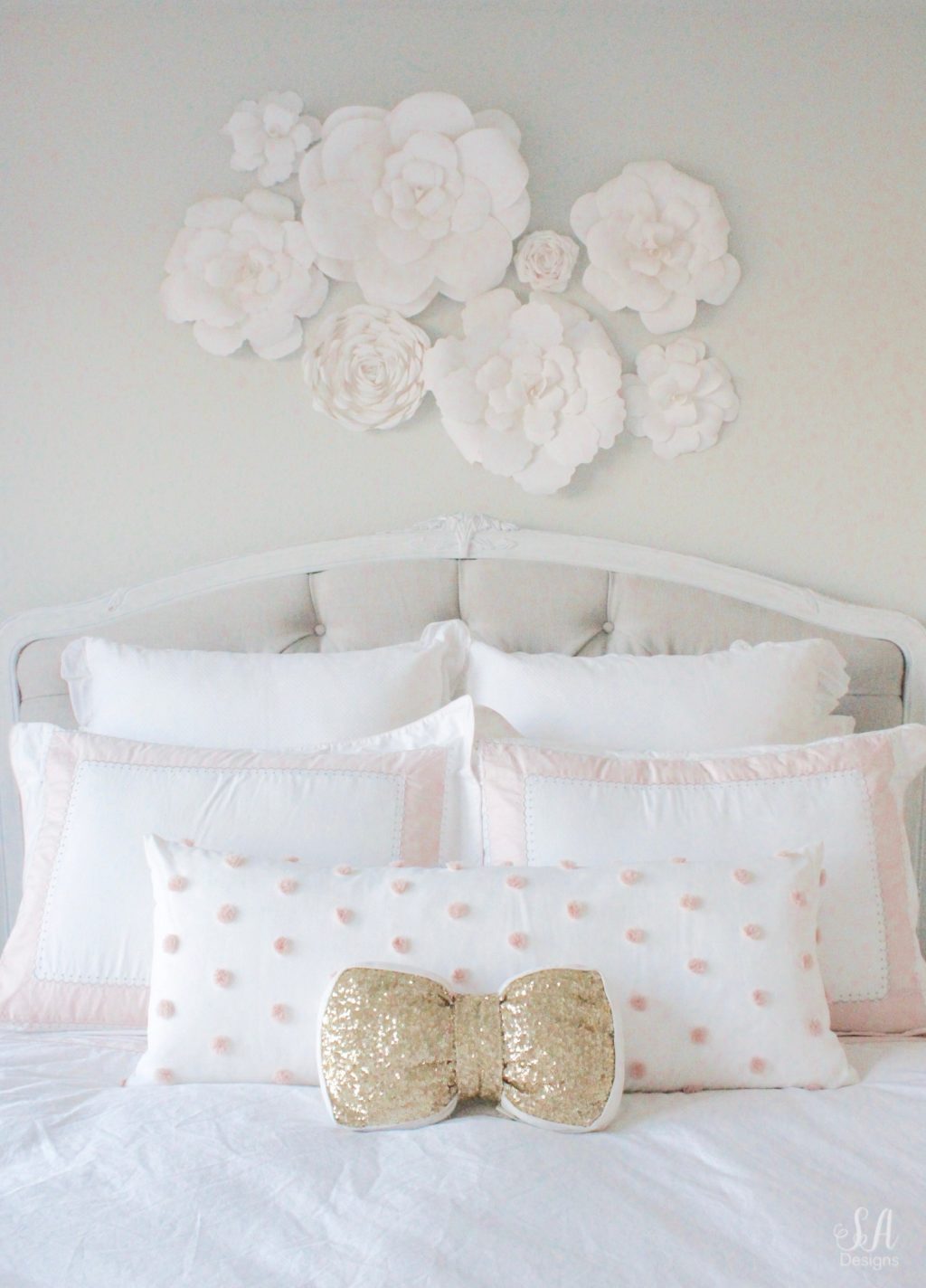 Chic Modern Blush Pink Bedroom Decor