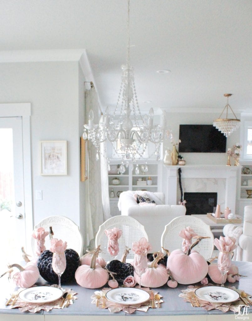 hotskwash velvet pumpkins, pink fall decor, blush fall decor, decorating with pumpkins, glam Halloween tablescape, elegant halloween decor, white halloween kitchen with pink and black, pink halloween