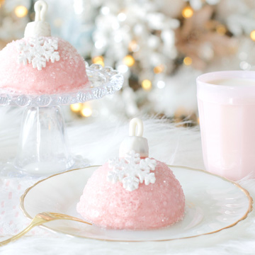 Individual Ornament Cakes: Recipe & Instructions