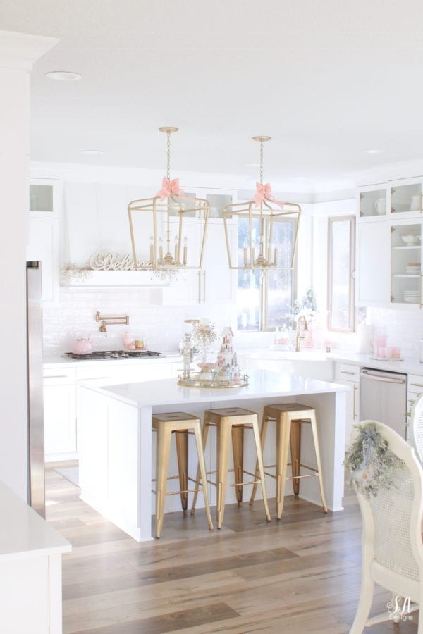 Whimsical Christmas Kitchen In Pastels - Summer Adams