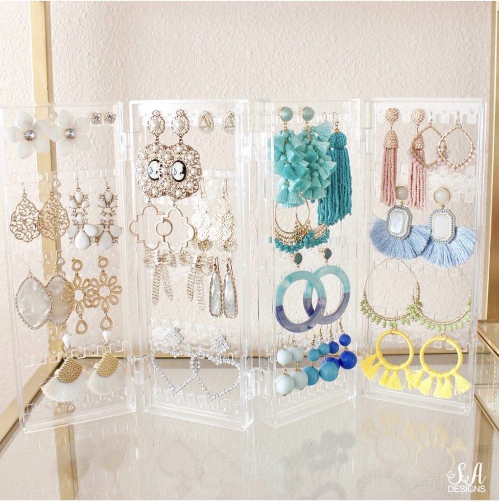 acrylic earring display