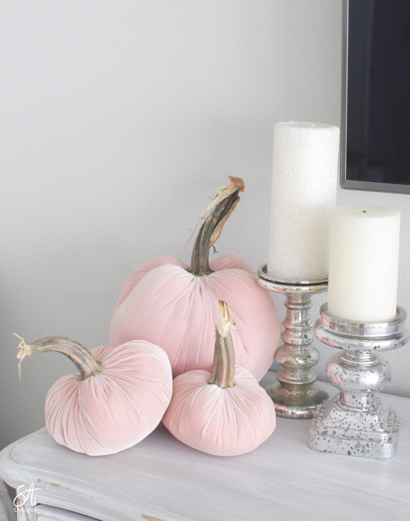 blush pink velvet pumpkins, elegant fall bedroom decor, hot skwash blush pink pumpkins, glam fall bedroom decor, French country bedroom fall decor, pink velvet bedding