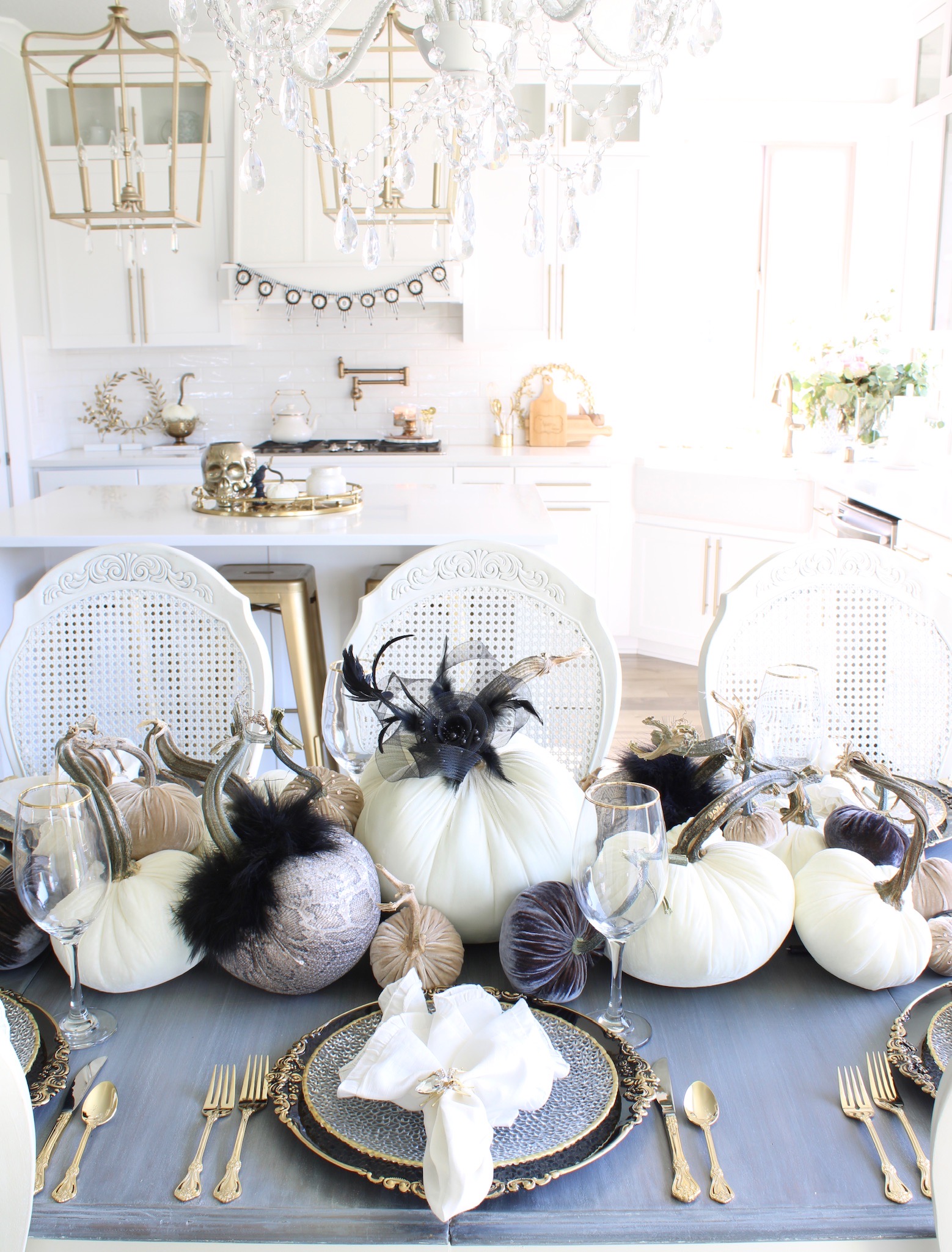 Elegant Halloween Table With Snakeskin Print & Velvet Pumpkins - Summer ...