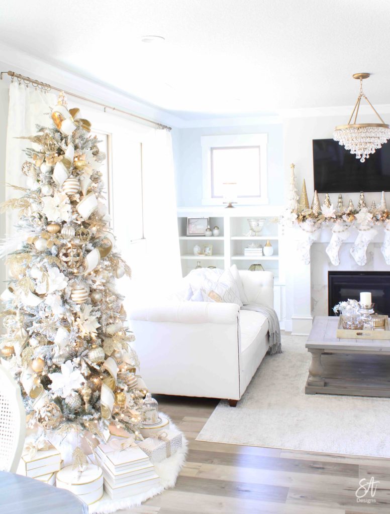 white and gold elegant glam Christmas decor