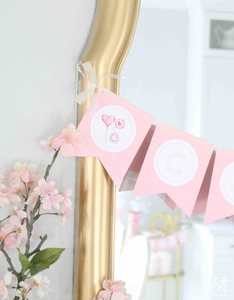 https://summeradams.com/wp-content/uploads/2020/02/Valentines-Day-DIY-Hot-Cocoa-Bar-Candy-Bar-Pennant-Banners-10-801x1024.jpg