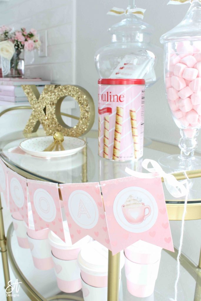 https://summeradams.com/wp-content/uploads/2020/02/Valentines-Day-DIY-Hot-Cocoa-Bar-Candy-Bar-Pennant-Banners-8-683x1024.jpg