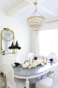 walmart dinnerware, affordable dinnerware, glam modern dinnerware, modern place settings, velvet pumpkins, black and white halloween table,