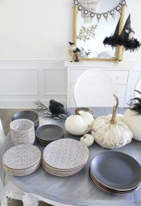 walmart dinnerware, affordable dinnerware, glam modern dinnerware, modern place settings, velvet pumpkins, black and white halloween table,