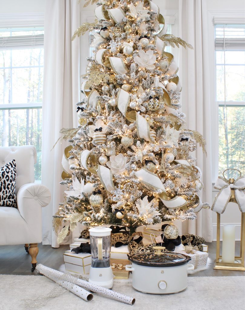 Beautiful by Drew Barrymore Walmart, white and gold kitchen appliances, glam chic kitchen appliances, gifts for the home, home decor kitchen gift ideas for christmas, gift ideas for her, gift ideas for the homemaker, black and white and gold glam christmas tree