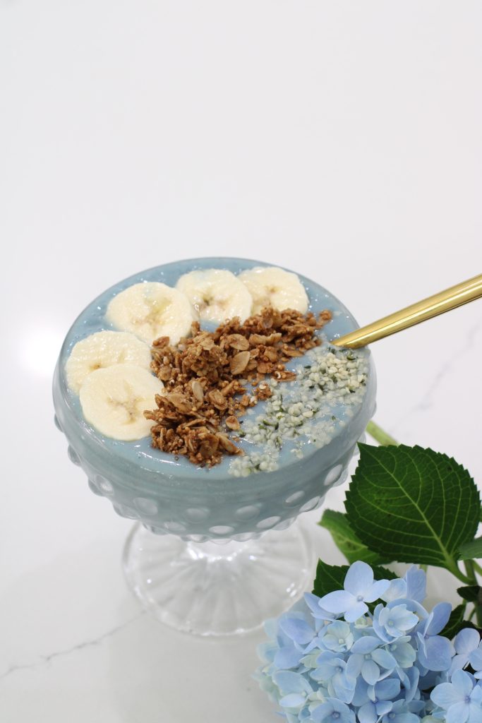 vegan organic smoothie bowl, vegan organic nice cream, blue spirulina bananas nice cream hemp seeds healthy granola